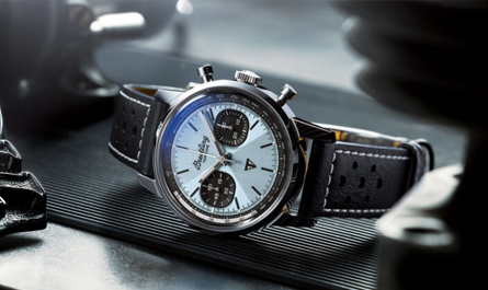 breitling_x_triumph.jpg (99 KB)